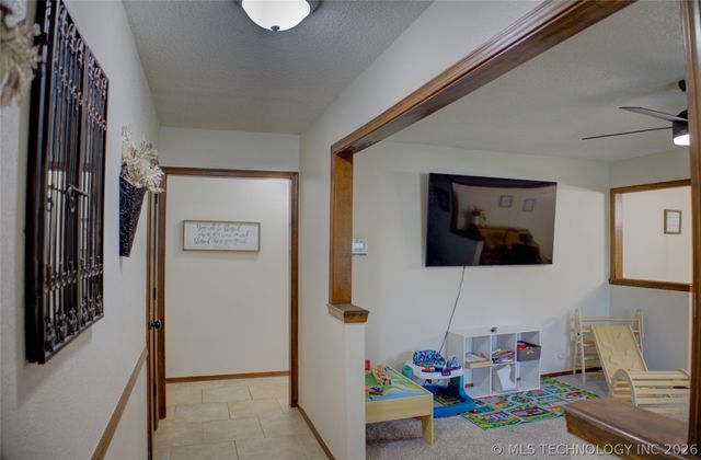 3105 Magnolia Court, Sand Springs, OK 74063