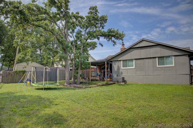 3105 Magnolia Court, Sand Springs, OK 74063
