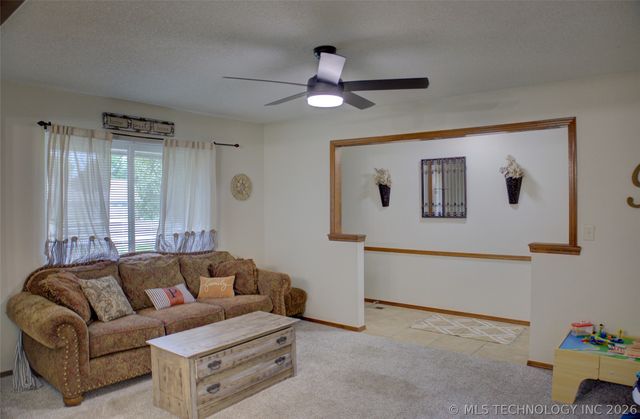 3105 Magnolia Court, Sand Springs, OK 74063