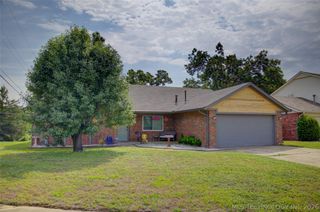 3105 Magnolia Court, Sand Springs, OK 74063