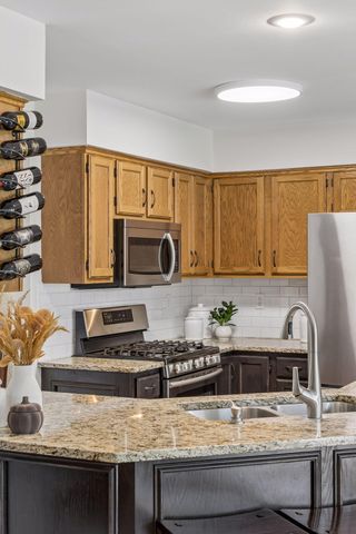 1008 Eagle Ridge Court, Stillwater, MN 55082