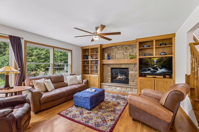 1008 Eagle Ridge Court, Stillwater, MN 55082
