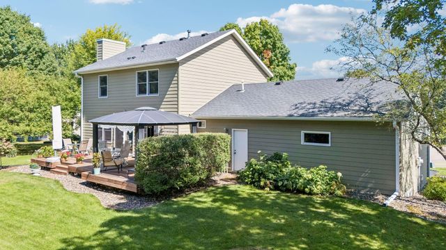 1008 Eagle Ridge Court, Stillwater, MN 55082