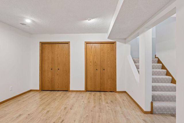 1008 Eagle Ridge Court, Stillwater, MN 55082