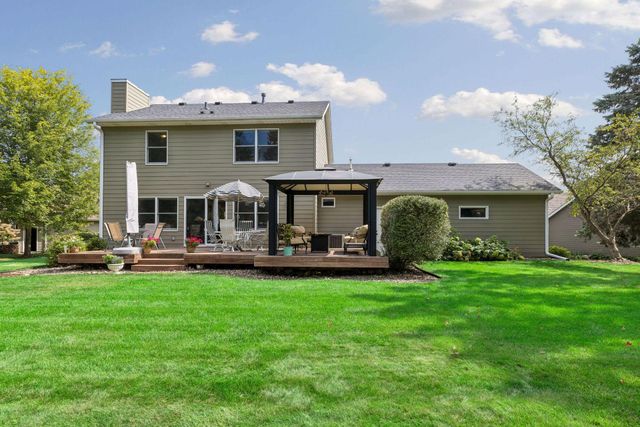 1008 Eagle Ridge Court, Stillwater, MN 55082