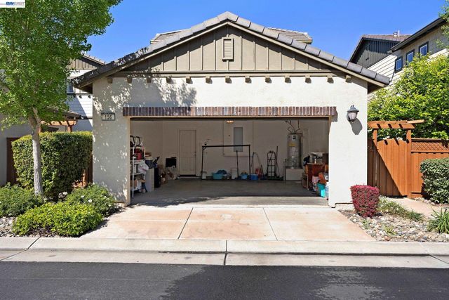 156 W Moraga St, Mountain House, CA 95391