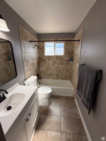 680 E FAMILY CIR, Sandy, UT 84070