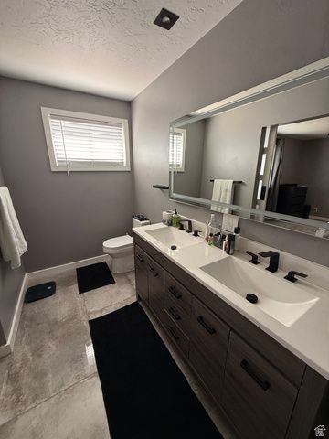 680 E FAMILY CIR, Sandy, UT 84070