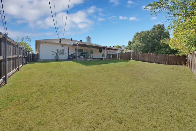4925 Saint Thomas Place, Fort Worth, TX 76135
