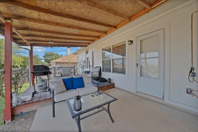 4925 Saint Thomas Place, Fort Worth, TX 76135