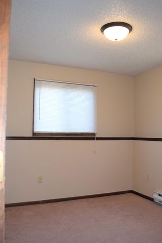 305-307 S 23rd Street S, Fargo, ND 58103