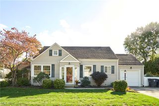 1450 Edgemoor Avenue, Akron, OH 44313