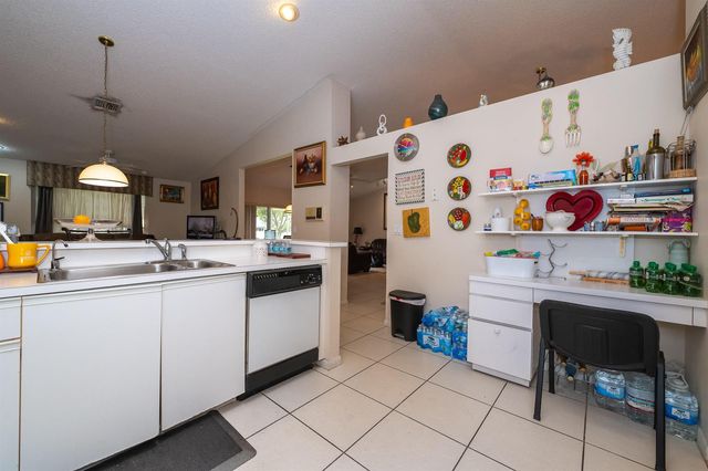 3973 SUMMER CHASE Court, Lake Worth, FL 33467
