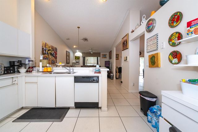 3973 SUMMER CHASE Court, Lake Worth, FL 33467