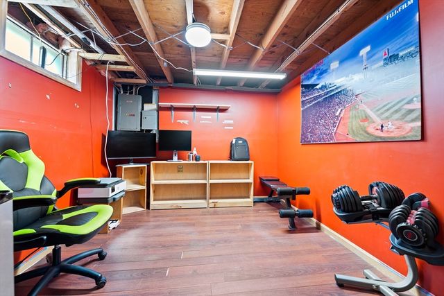 3 Saturn Ln, Yarmouth, MA 02664