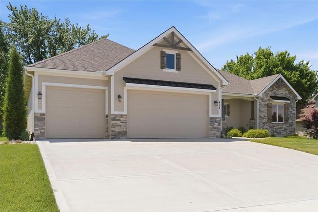 404 W 10th Street, Lawson, MO 64062
