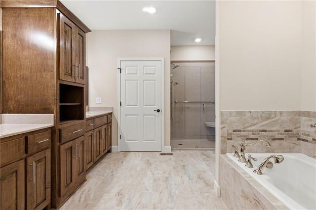 404 W 10th Street, Lawson, MO 64062