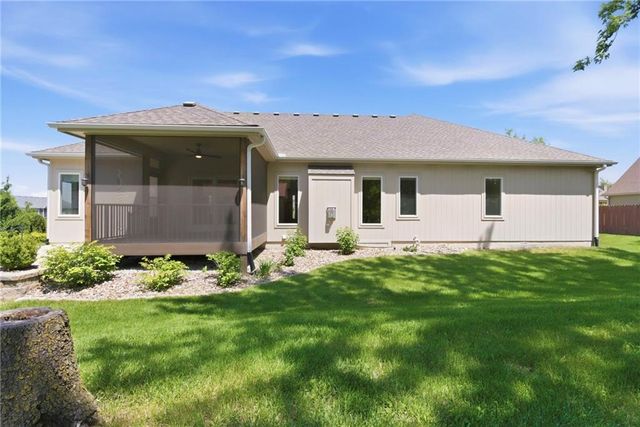 404 W 10th Street, Lawson, MO 64062
