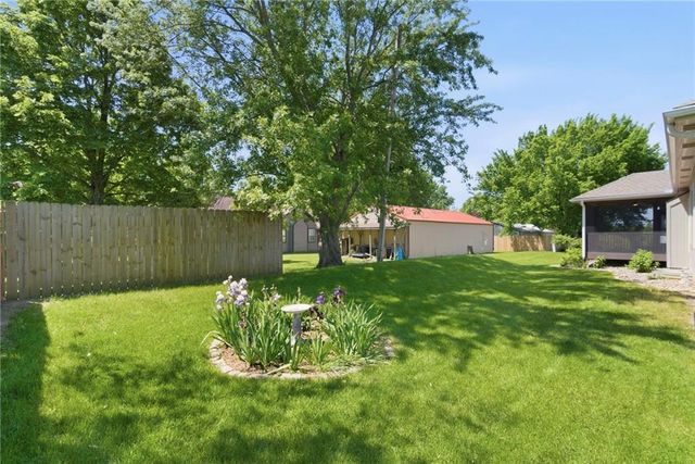 404 W 10th Street, Lawson, MO 64062