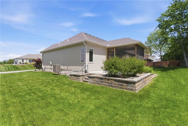 404 W 10th Street, Lawson, MO 64062