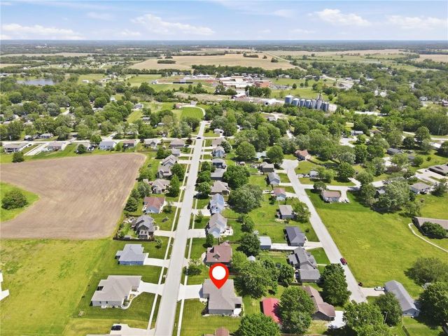 404 W 10th Street, Lawson, MO 64062