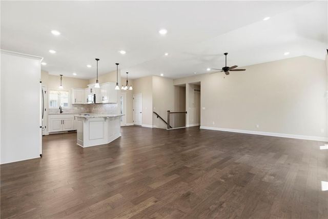 404 W 10th Street, Lawson, MO 64062