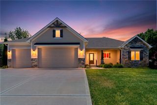 404 W 10th Street, Lawson, MO 64062