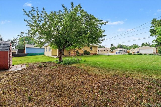 6420 W 60th Place, Arvada, CO 80003