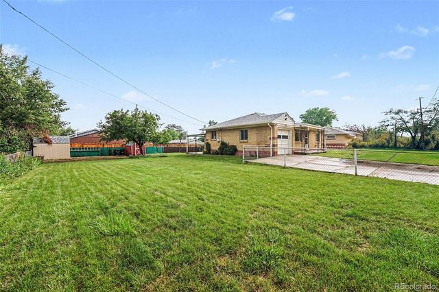 6420 W 60th Place, Arvada, CO 80003