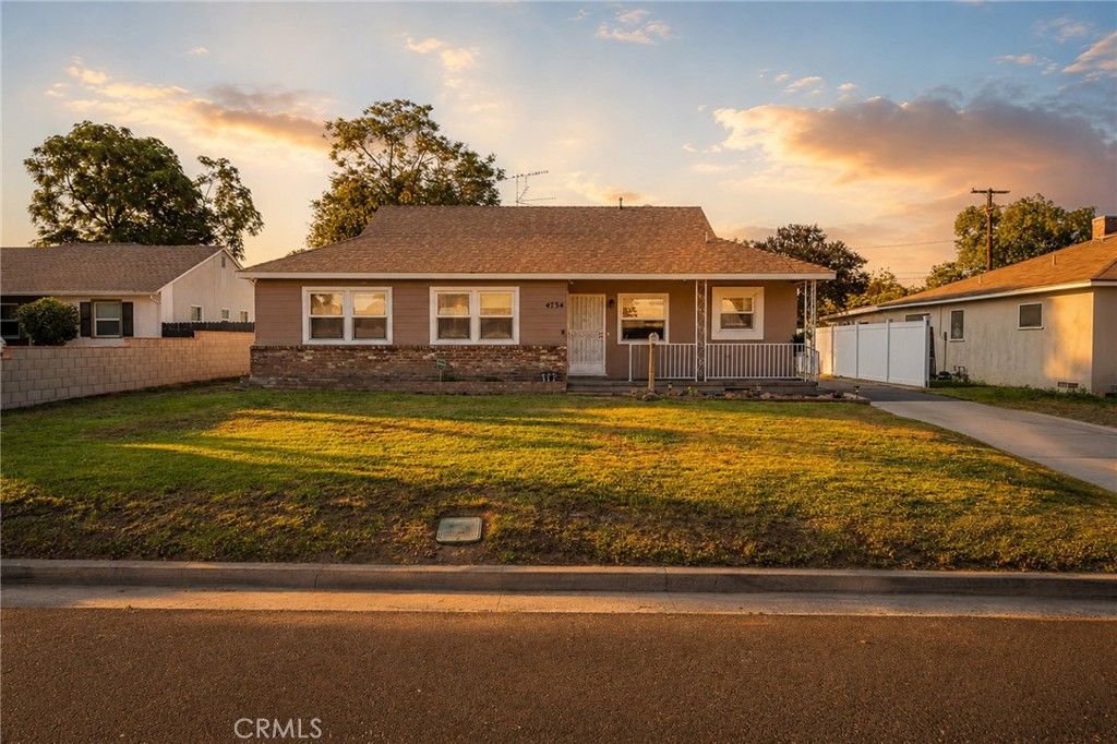 Image 1 of property listing at 4734 Sierra, Riverside, CA 92504