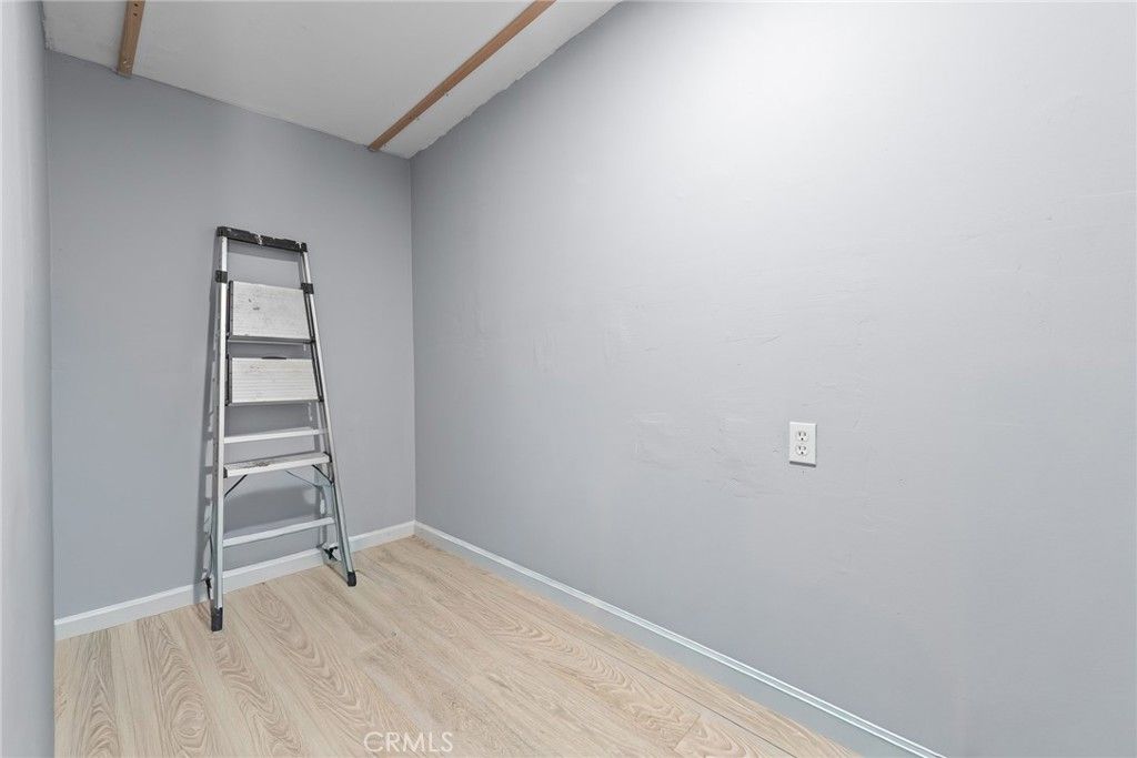 Image 20 of property listing at 4734 Sierra, Riverside, CA 92504