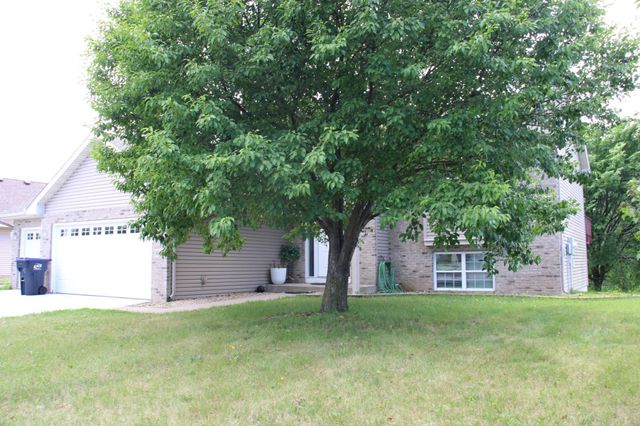 9919 Weston Drive, Monticello, MN 55362