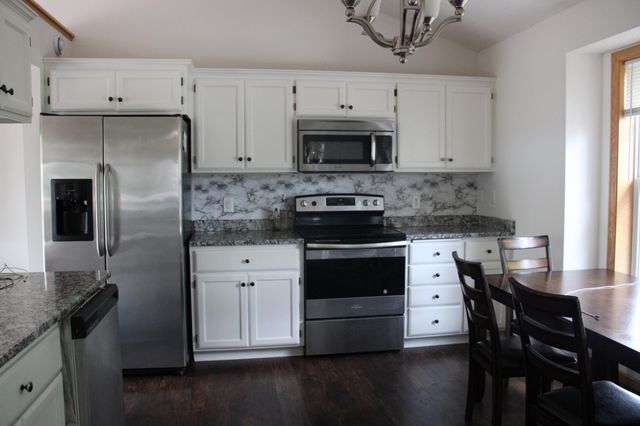 9919 Weston Drive, Monticello, MN 55362