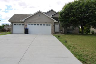 9919 Weston Drive, Monticello, MN 55362