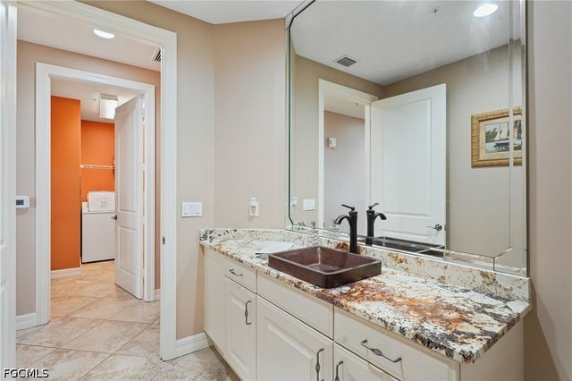 14380 Riva Del Lago DR 2003, Fort Myers, FL 33907