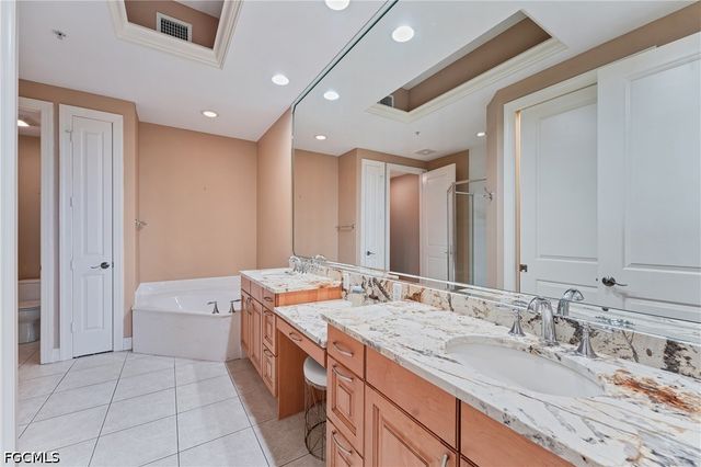 14380 Riva Del Lago DR 2003, Fort Myers, FL 33907
