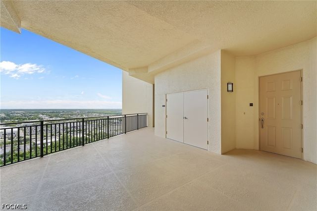 14380 Riva Del Lago DR 2003, Fort Myers, FL 33907