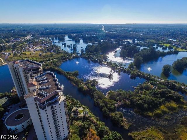 14380 Riva Del Lago DR 2003, Fort Myers, FL 33907