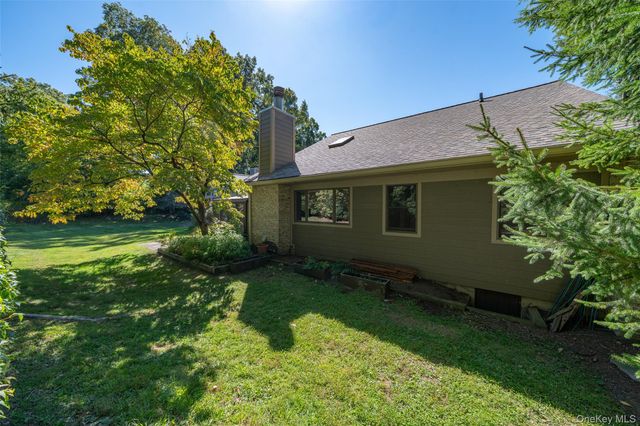341 Furnace Dock Road 50, Cortlandt Manor, NY 10567