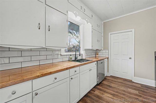 500 N C Avenue, Cleveland, OK 74020