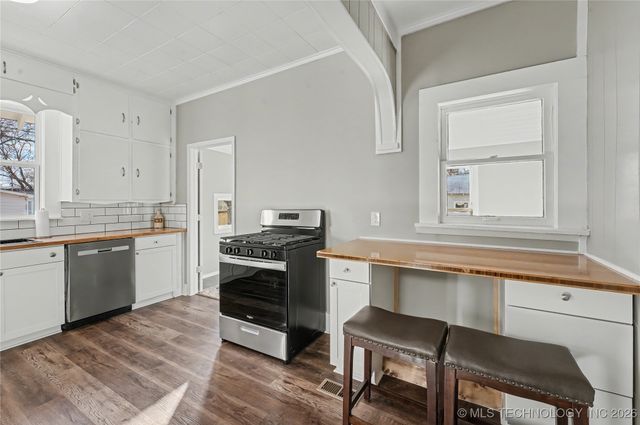 500 N C Avenue, Cleveland, OK 74020