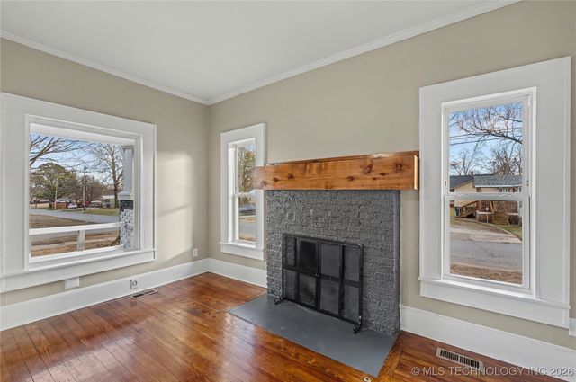 500 N C Avenue, Cleveland, OK 74020