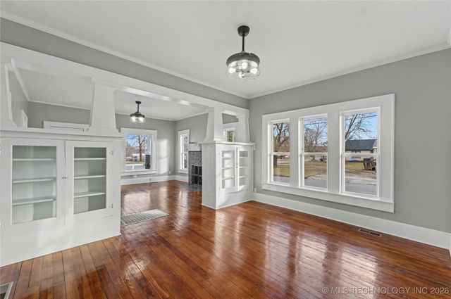 500 N C Avenue, Cleveland, OK 74020