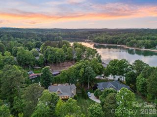 2243 Whiterock Court, Sherrills Ford, NC 28673