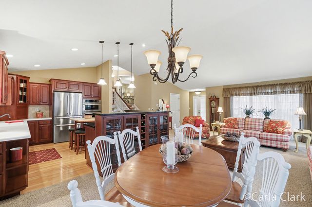 7987 Tiffany Avenue NE, Rockford, MI 49341