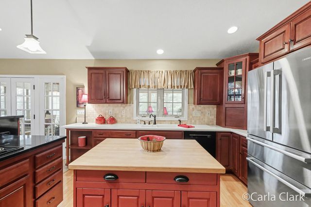 7987 Tiffany Avenue NE, Rockford, MI 49341