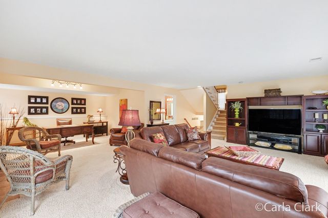 7987 Tiffany Avenue NE, Rockford, MI 49341