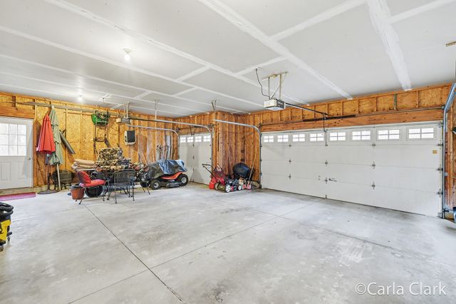 7987 Tiffany Avenue NE, Rockford, MI 49341