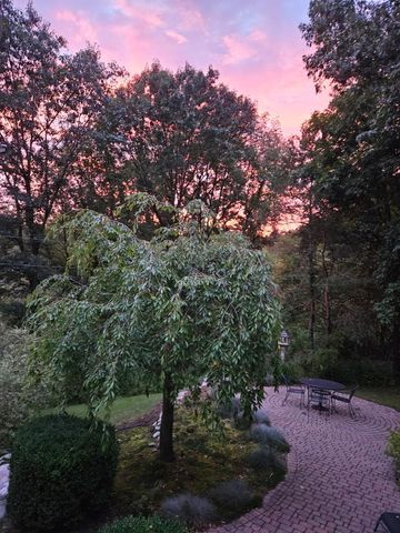 7987 Tiffany Avenue NE, Rockford, MI 49341