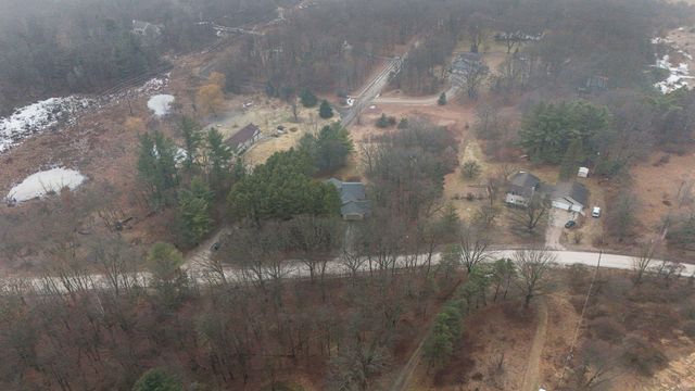 7987 Tiffany Avenue NE, Rockford, MI 49341